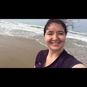 Meet your Posher, Mikala